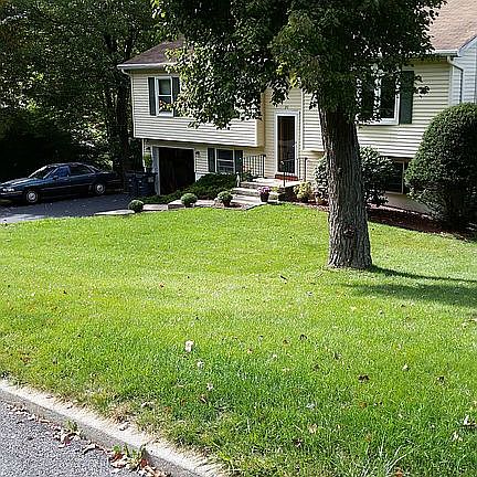 3rd image of 20 Massachusetts Dr