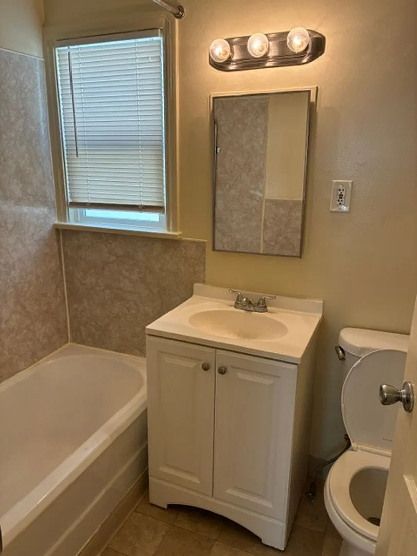 1065FI — Photo 4