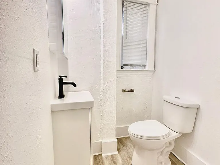 530 S Saint Joseph St — Photo 12