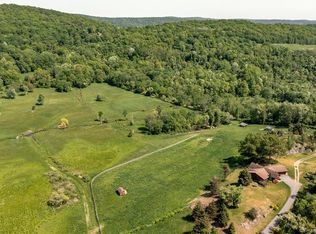 722 W Dover Rd, Pawling, NY 12564