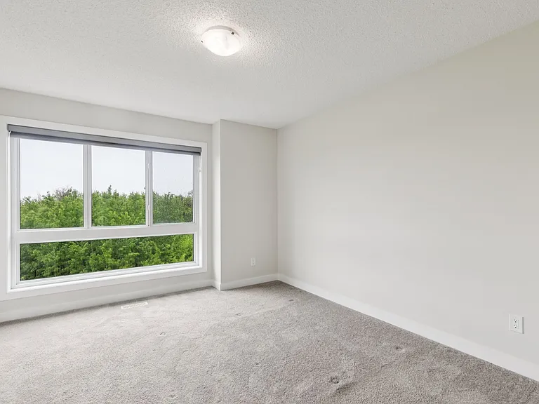 979 Crystallina Nera Way NW — Photo 37