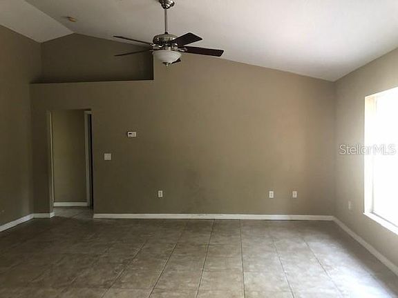 4th image of 1755 Joshua Ave