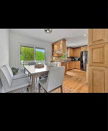 3rd image of 519 Kehrs Mill Rd