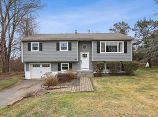 23 Jeanette Rd, Danbury, CT 06811