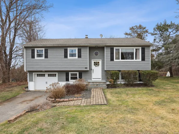 23 Jeanette Road, Danbury, CT 06811