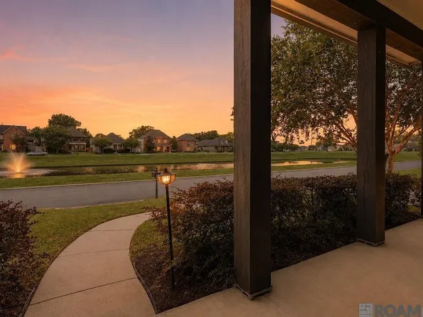 15463 Green Trails Blvd, Baton Rouge, LA 70817