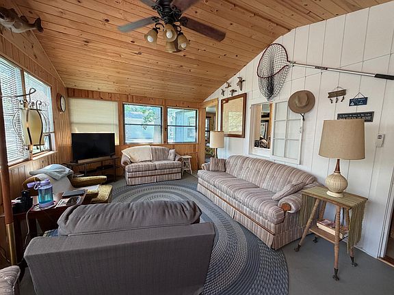 4th image of 6708 Townsite Rd NW