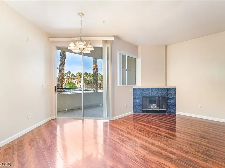 7103 S Durango Dr #207 — Photo 8