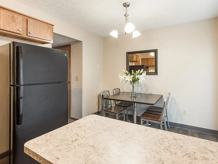 Parkside at Maple Canyon — Photo 17