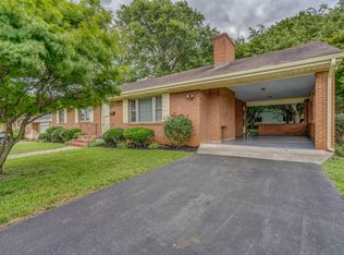 3221 Troy Ave NW, Roanoke, VA 24012
