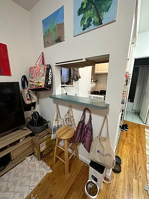 Rented by J Misrahi Realty Corp | media 7