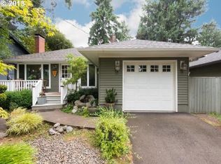 1520 Ash St, Lake Oswego, OR 97034