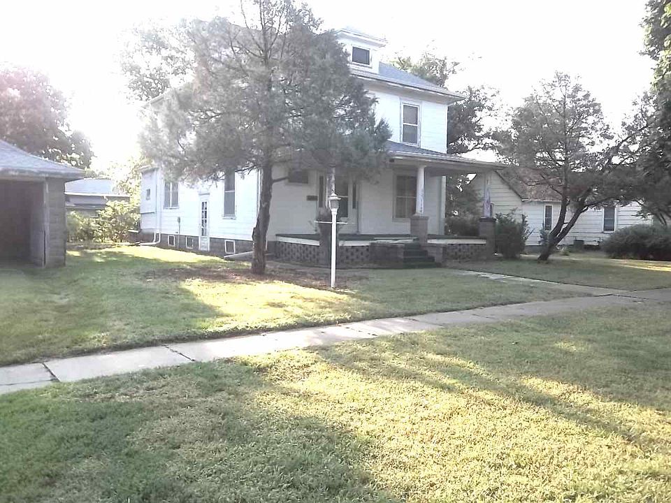 1st image of 720 Delia Ave