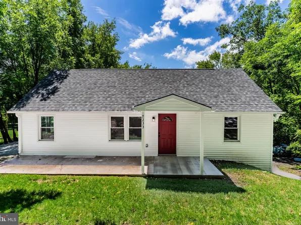 7233 Union Deposit Rd, Hummelstown, PA 17036
