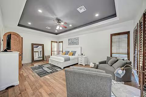 5th image of this home