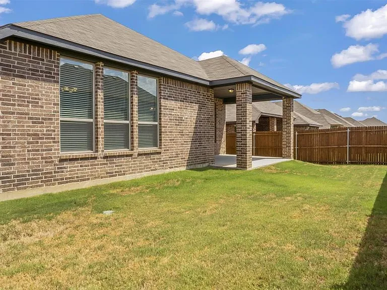 429 Cooper St — Photo 35
