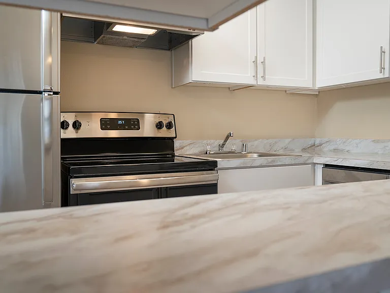 1 Bedroom 680 Sq Ft 1 Bedroom 680 Sq Ft