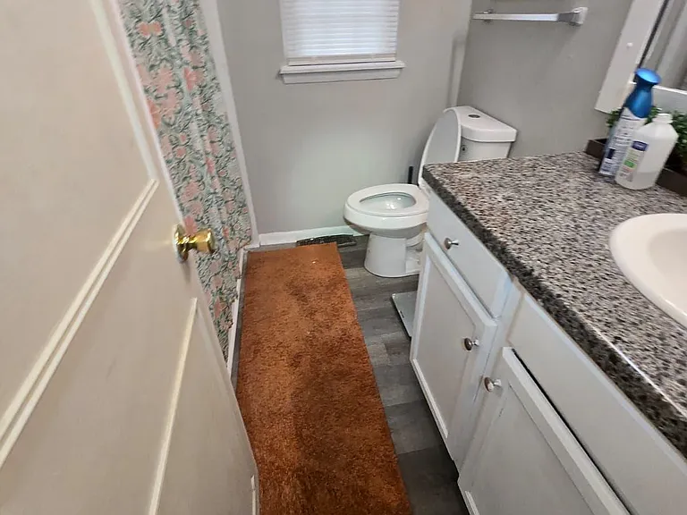 425 W Grace St — Photo 4