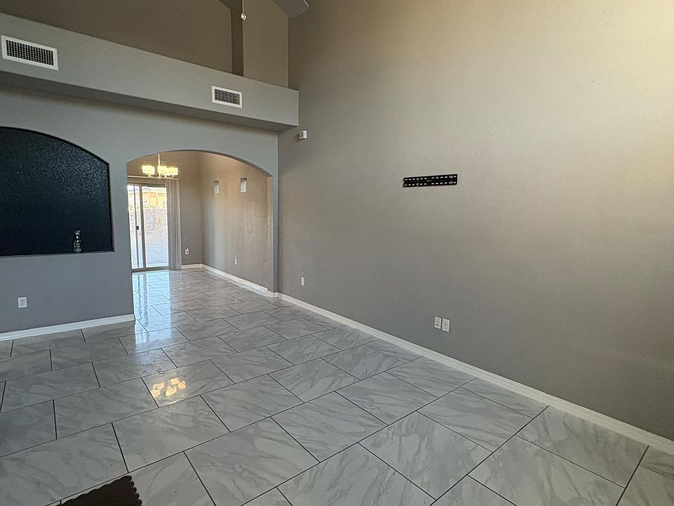 1st image of 932 Nickel Hill Ave