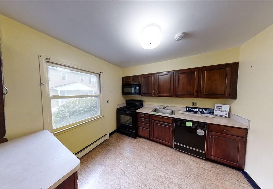 1st image of 130 Glenwood Avenue #62