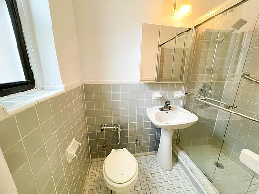 Sold by Showcase Realty | media 11