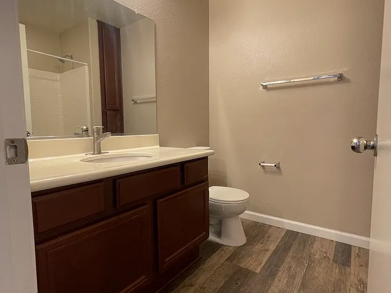 642 W Brewer Rd #23 — Photo 6