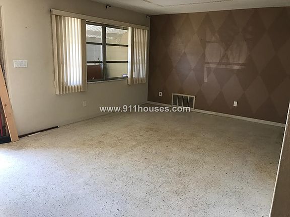 3rd image of 5949 30th Ave N