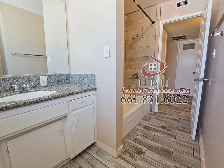 1821 Lacey St — Photo 13