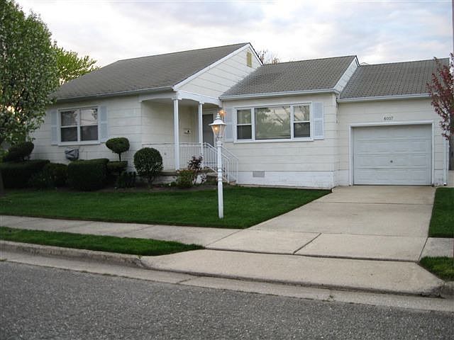 2nd image of 6007 Marshall Ave