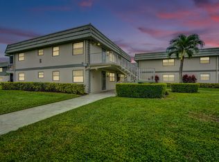 230 Flanders E, Delray Beach, FL 33484