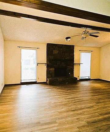 2nd image of 1903 N Aster Pl