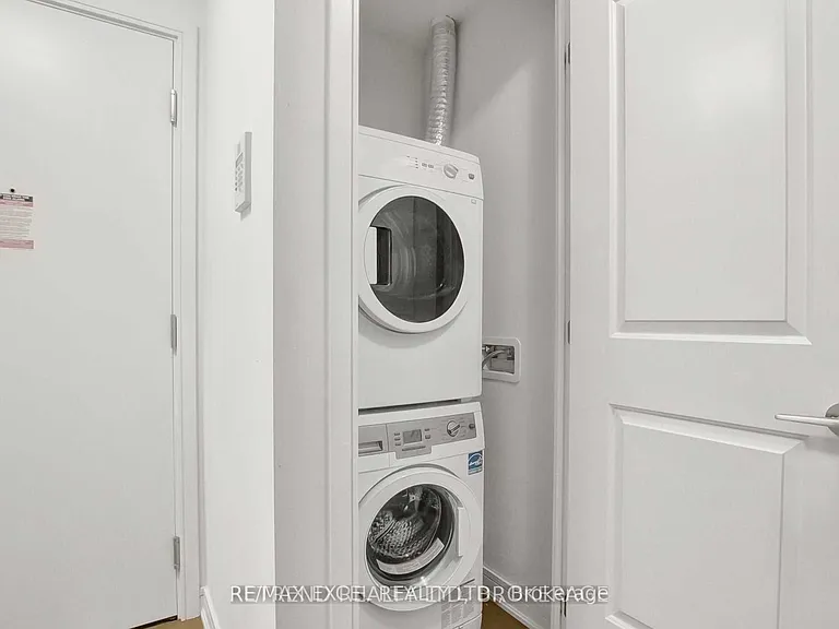 9199 Yonge St #608 — Photo 3