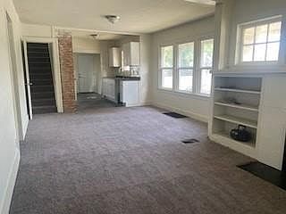 3rd image of 5800 Virginia Ave