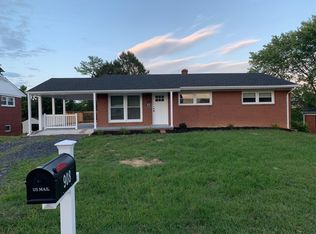908 Oakland St, Harrisonburg, VA 22802