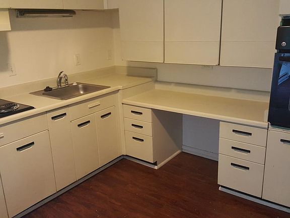 5th image of 2657 Vera Ave