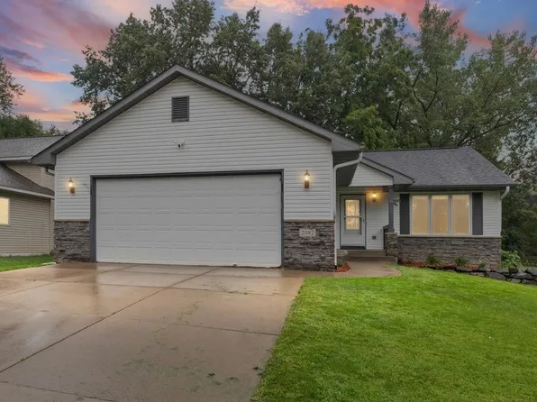 2082 Cowern Pl E, North Saint Paul, MN 55109