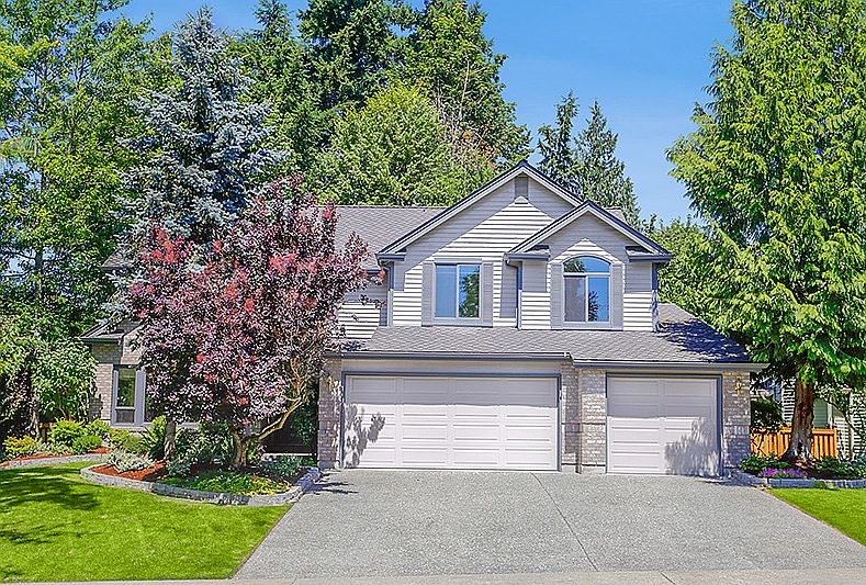 1st image of 22232 NE 21st Way