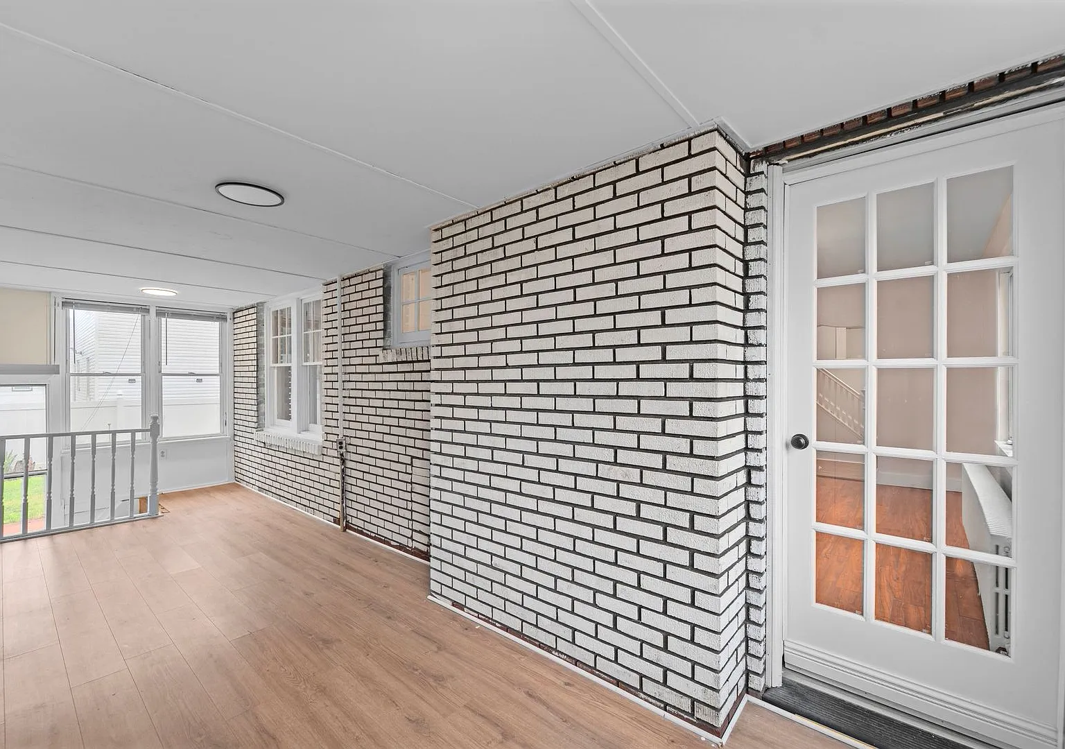 2215 N Wood Ave — Photo 2
