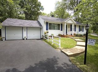 900 Trelane Ave, Saint Louis, MO