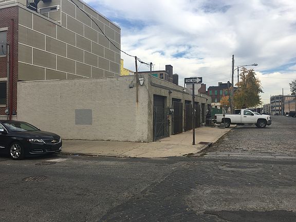 3rd image of 2151 And 2153 E Sergeant St