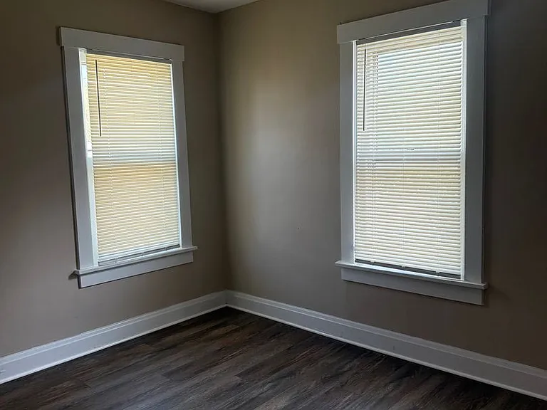823 Pine Street — Photo 15