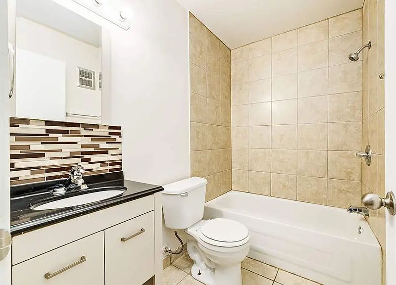 Edmonton Apartment for rent - 2 Bedrooms — photo 36