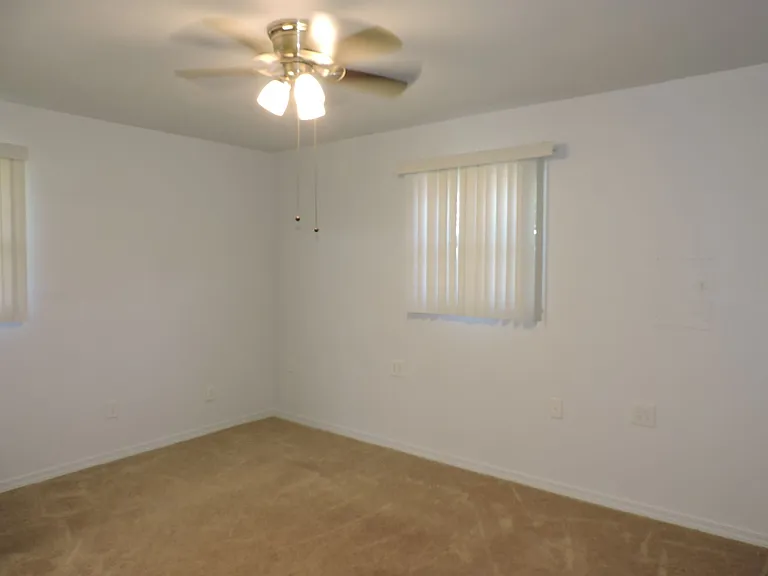 1070 Sagebrush Trl — Photo 9