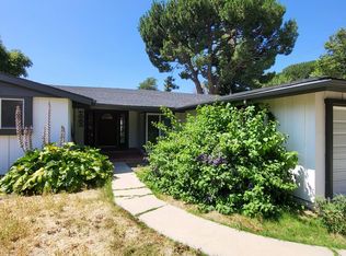 17660 Raymer St, Northridge, CA 91325