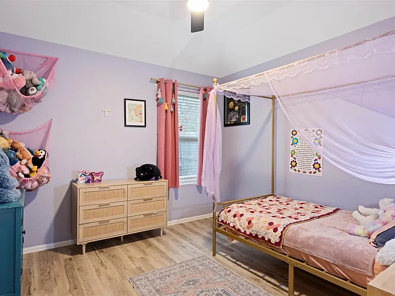 10417 Pineland Dr — Photo 21