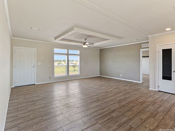 5th image of 517 County Road 314