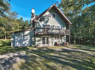 266 Sugarbush Rd, Henryville, PA 18332