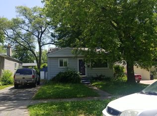 12108 Cardwell St, Livonia, MI 48150