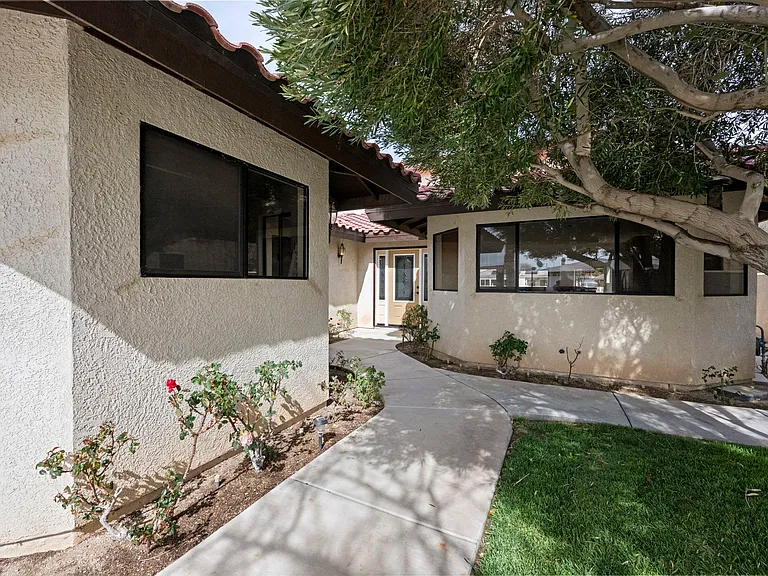 14364 Galleon Ln — Photo 2