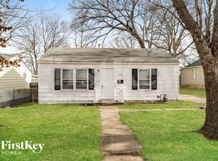 2219 S Hall Rd, Independence, MO 64052